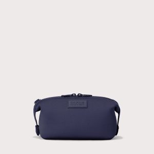 Hunter Toiletry Bag in Storm. Small